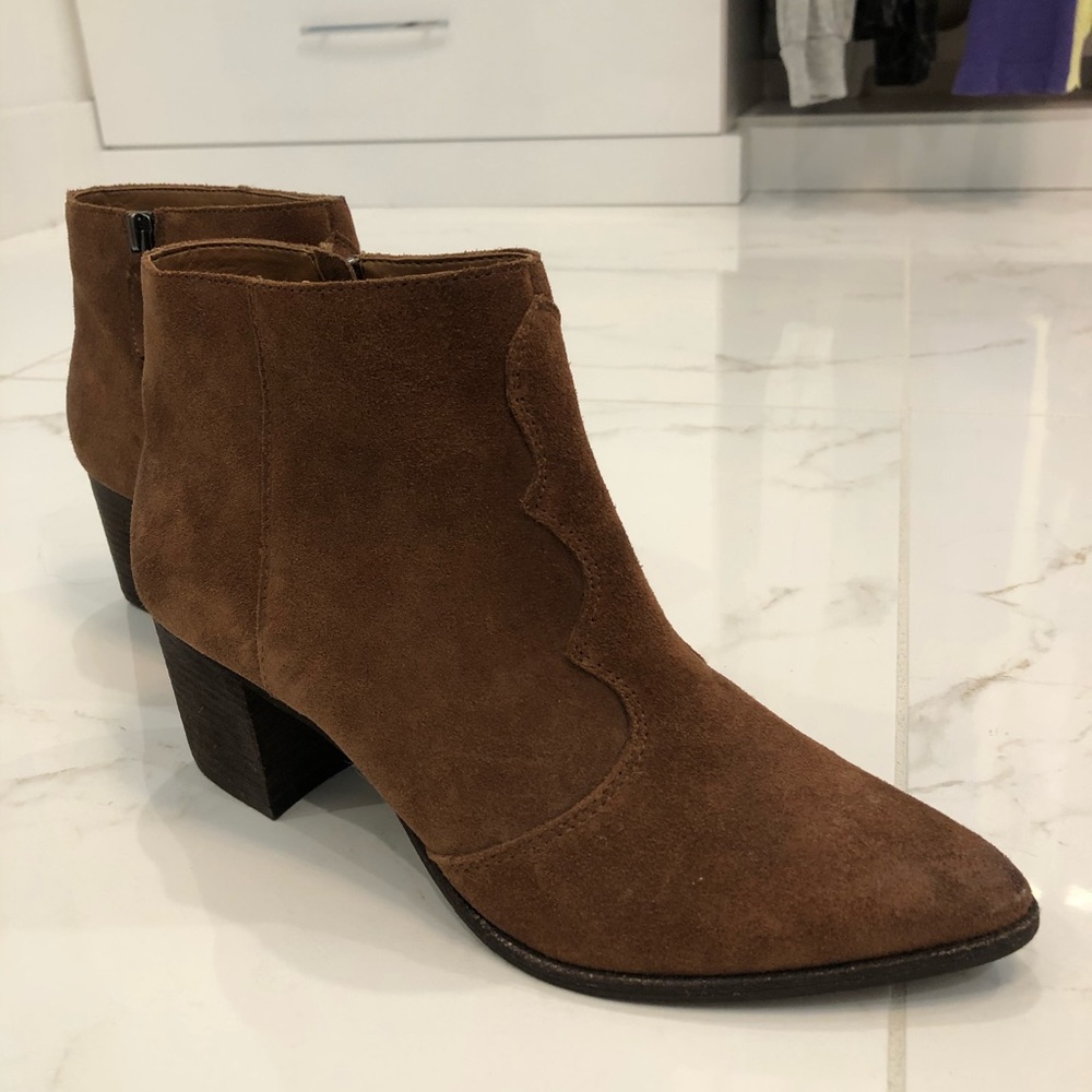 Dolce Vita Western Chelsea Boots
